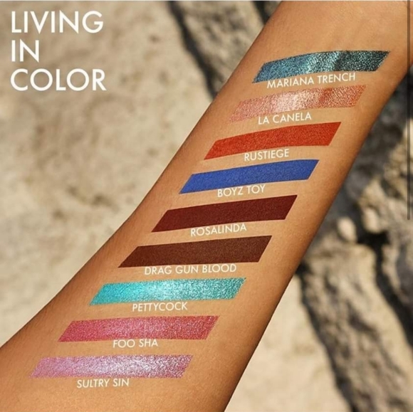 NEW Hank & Henry, Living In Color Palette - Picture 3 of 3